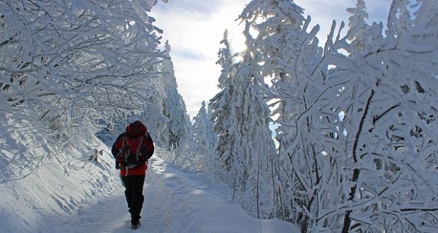 5 Winter survival skills that will provide you with warm, dry and alive